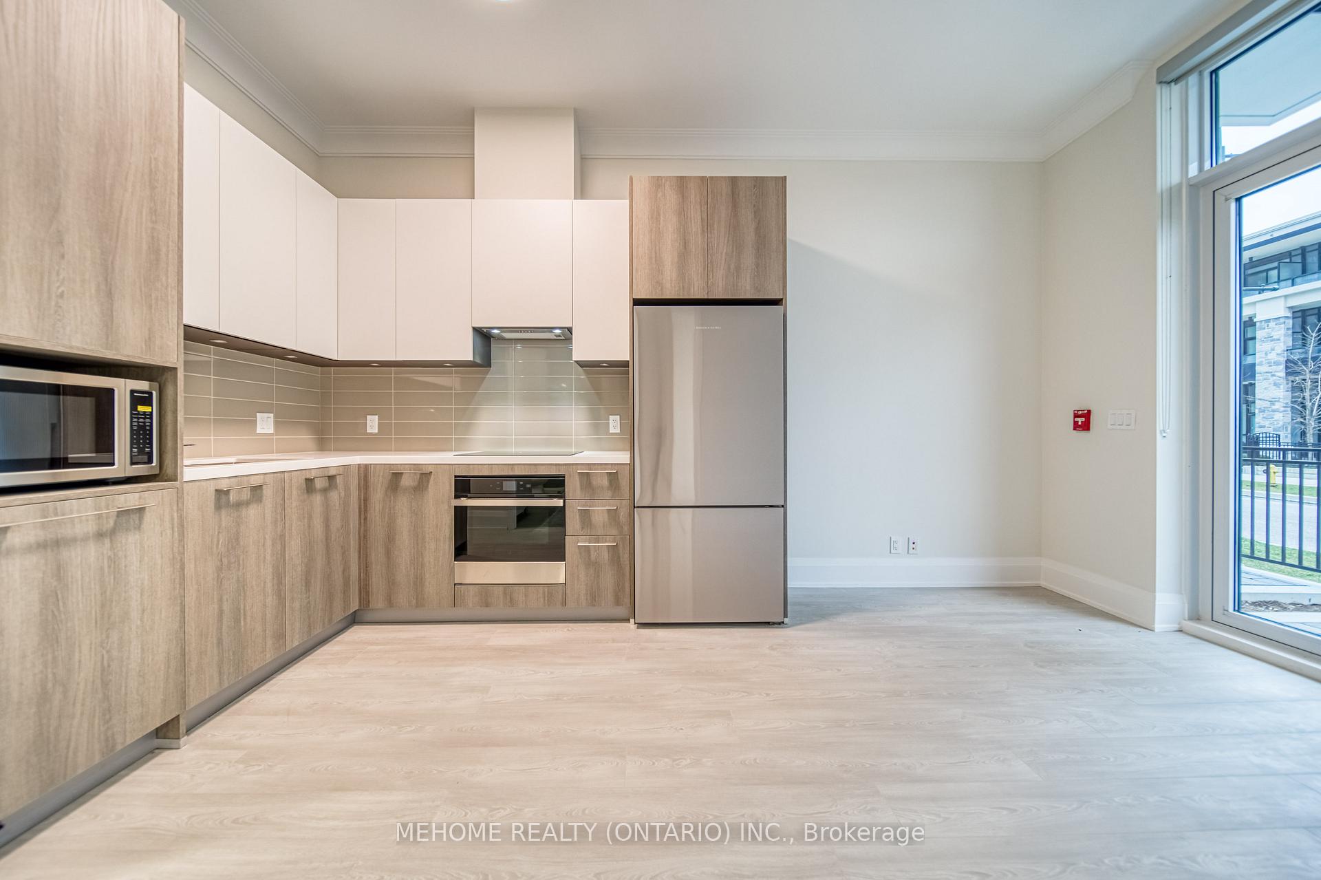 Photo 4 of Unit 101, 18 Water Walk Drive, Markham, Unionville — HOMEH