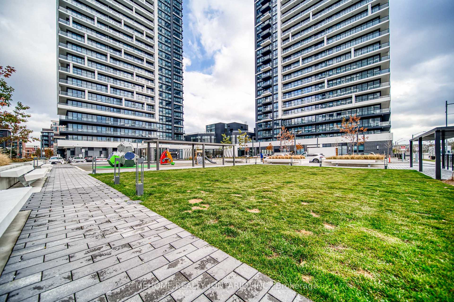 Photo 29 of Unit 101, 18 Water Walk Drive, Markham, Unionville — HOMEH