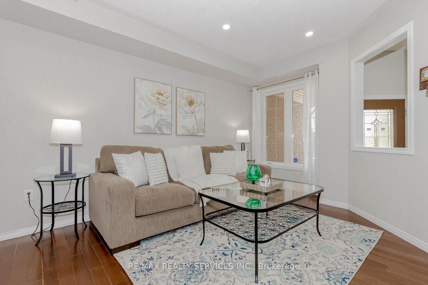 Photo 4 of 130 Albright Road, Brampton, Fletcher's Creek Village — HOMEH