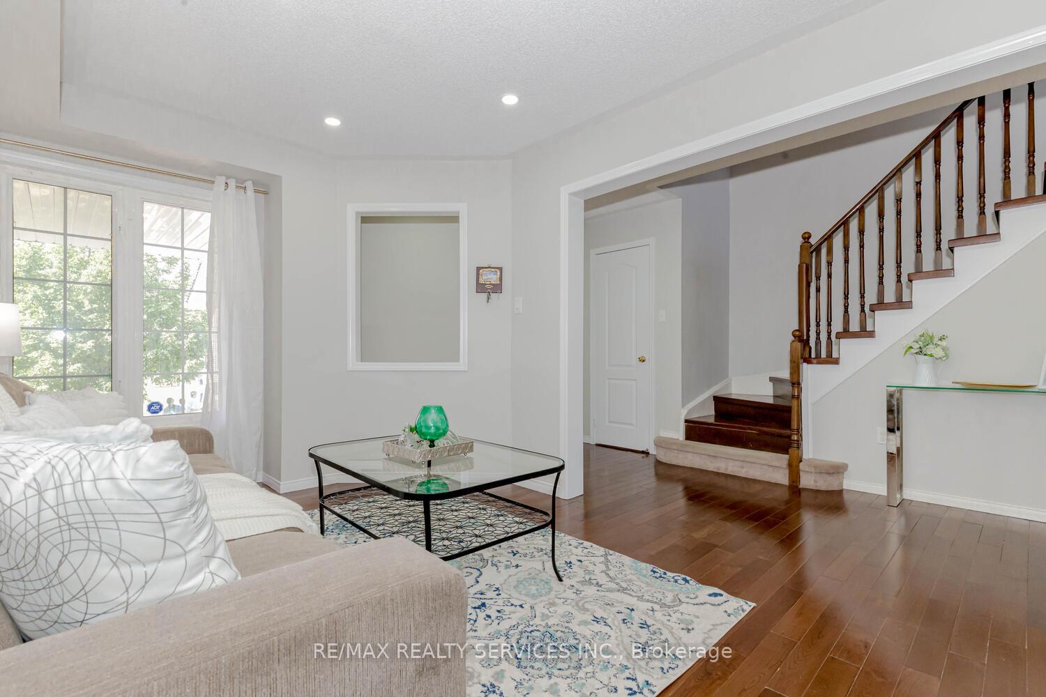Photo 14 of 130 Albright Road, Brampton, Fletcher's Creek Village — HOMEH