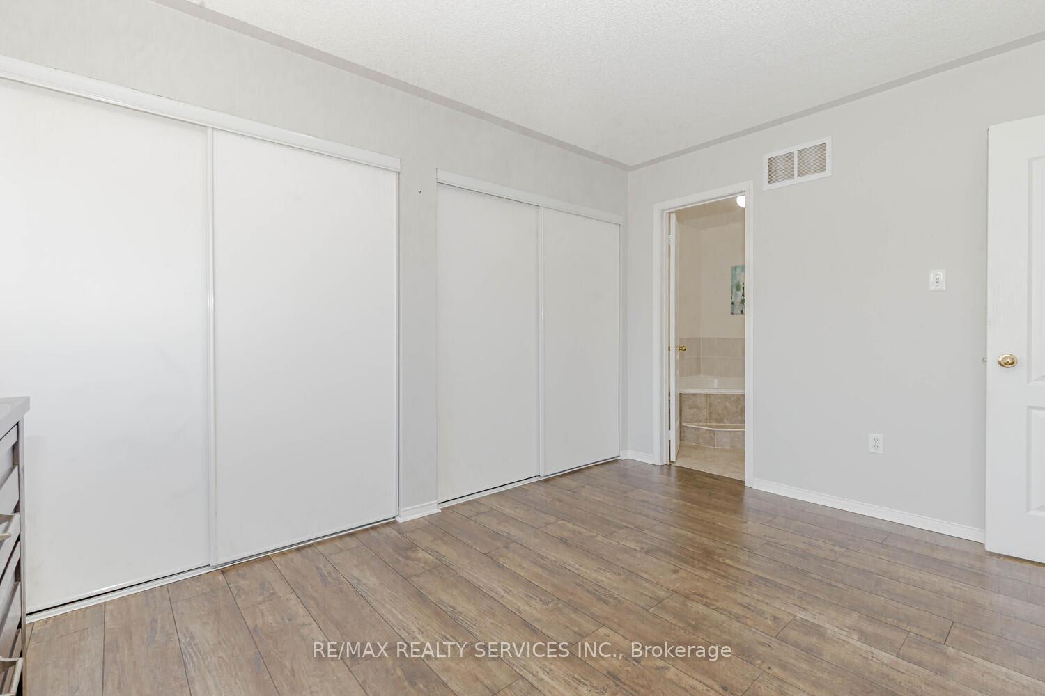 Photo 18 of 130 Albright Road, Brampton, Fletcher's Creek Village — HOMEH