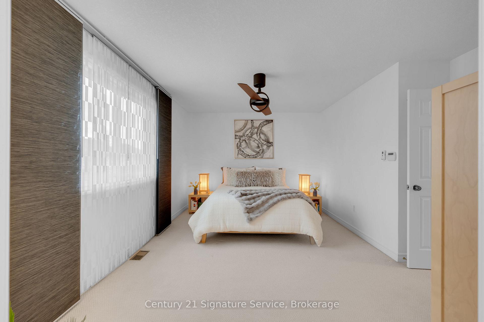 Photo 27 of 124 Decaro Crescent, Cambridge — HOMEH