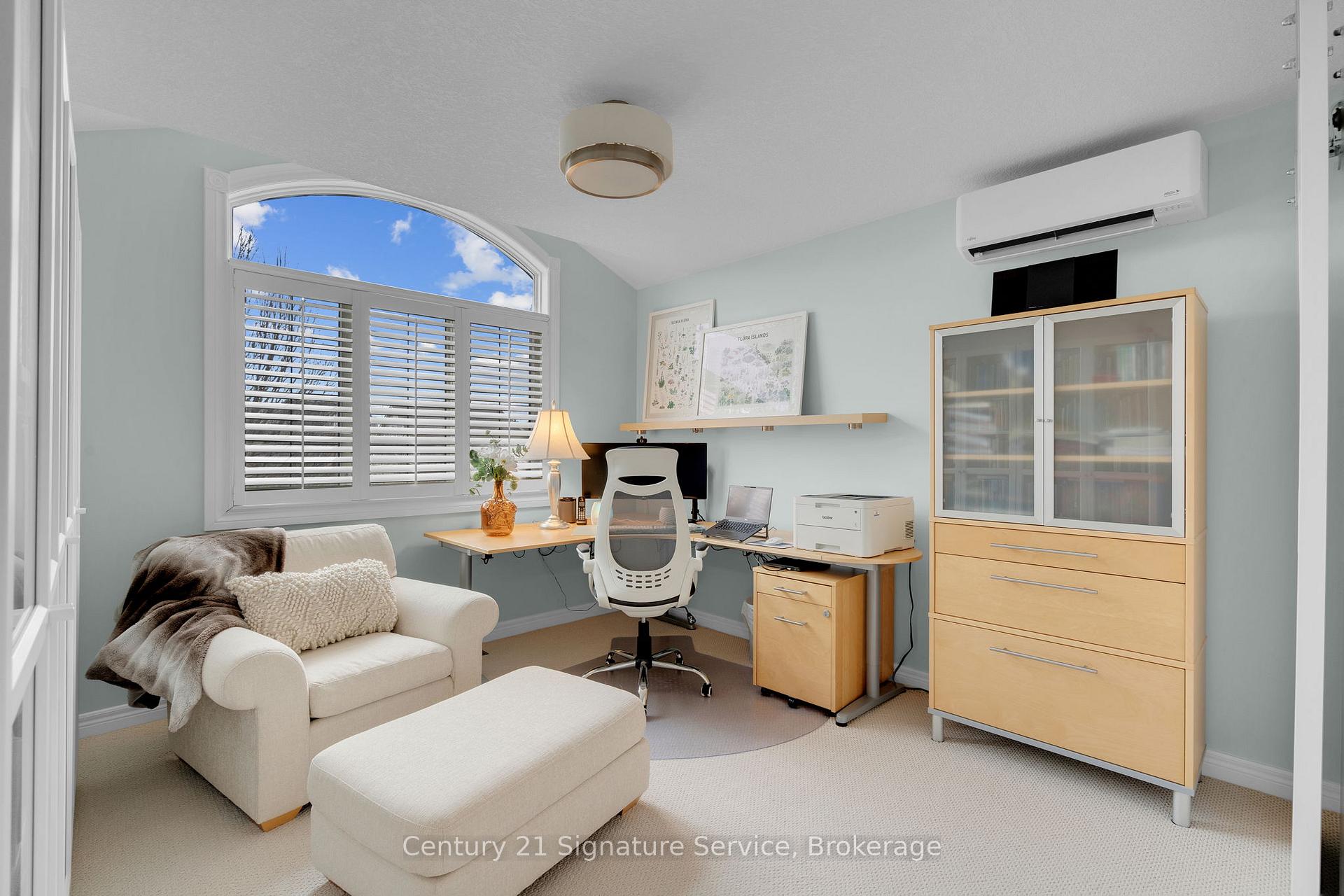Photo 39 of 124 Decaro Crescent, Cambridge — HOMEH