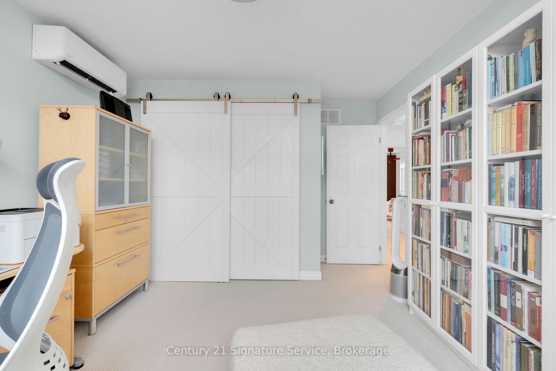 Photo 30 of 124 Decaro Crescent, Cambridge — HOMEH