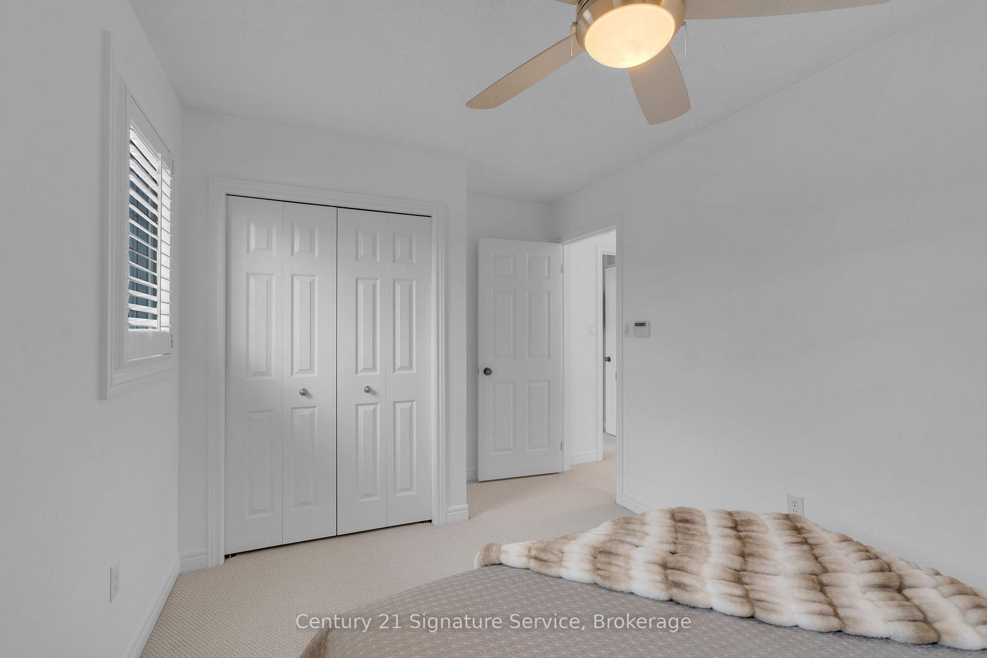 Photo 20 of 124 Decaro Crescent, Cambridge — HOMEH