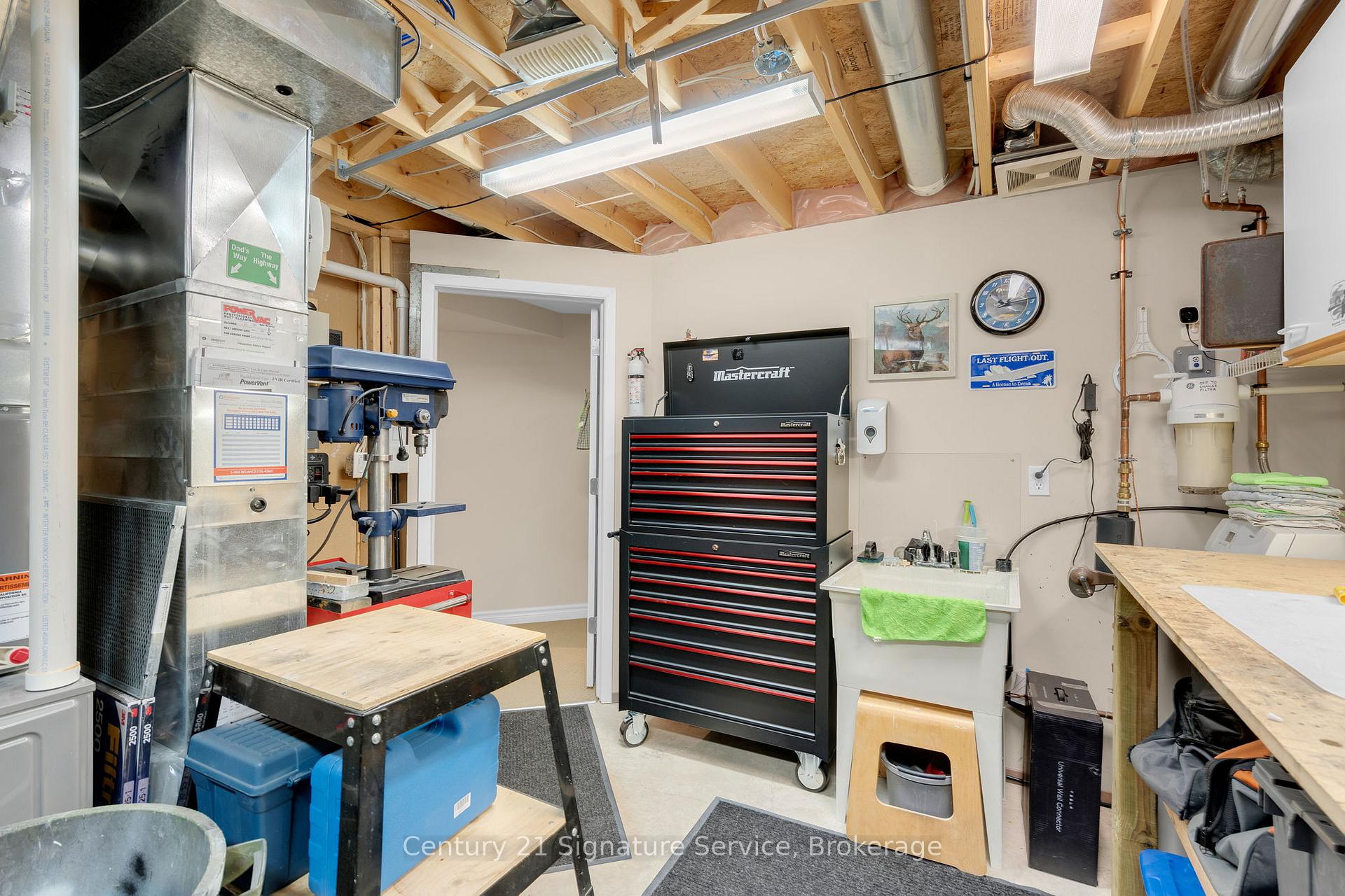Photo 46 of 124 Decaro Crescent, Cambridge — HOMEH
