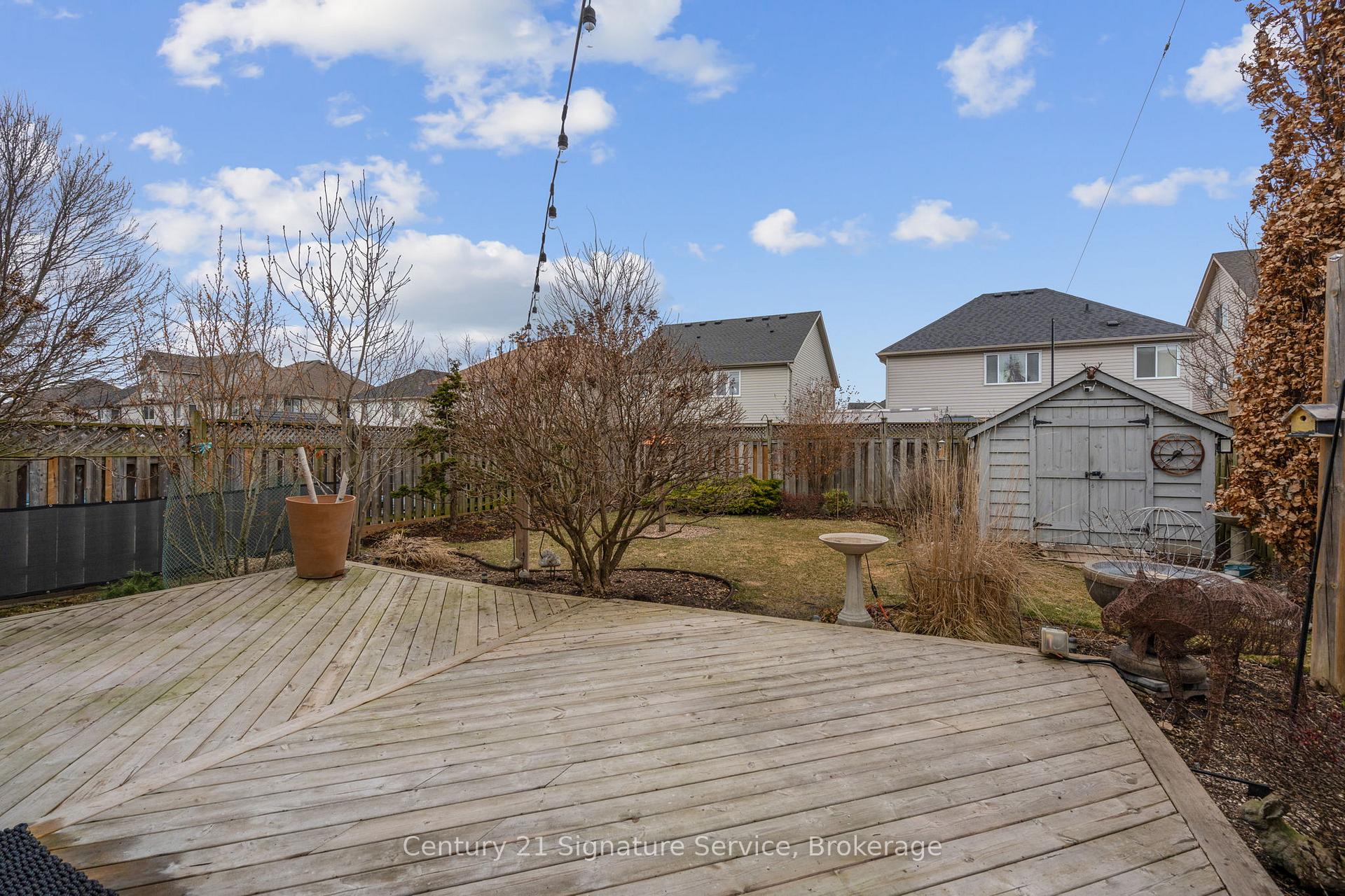 Photo 36 of 124 Decaro Crescent, Cambridge — HOMEH
