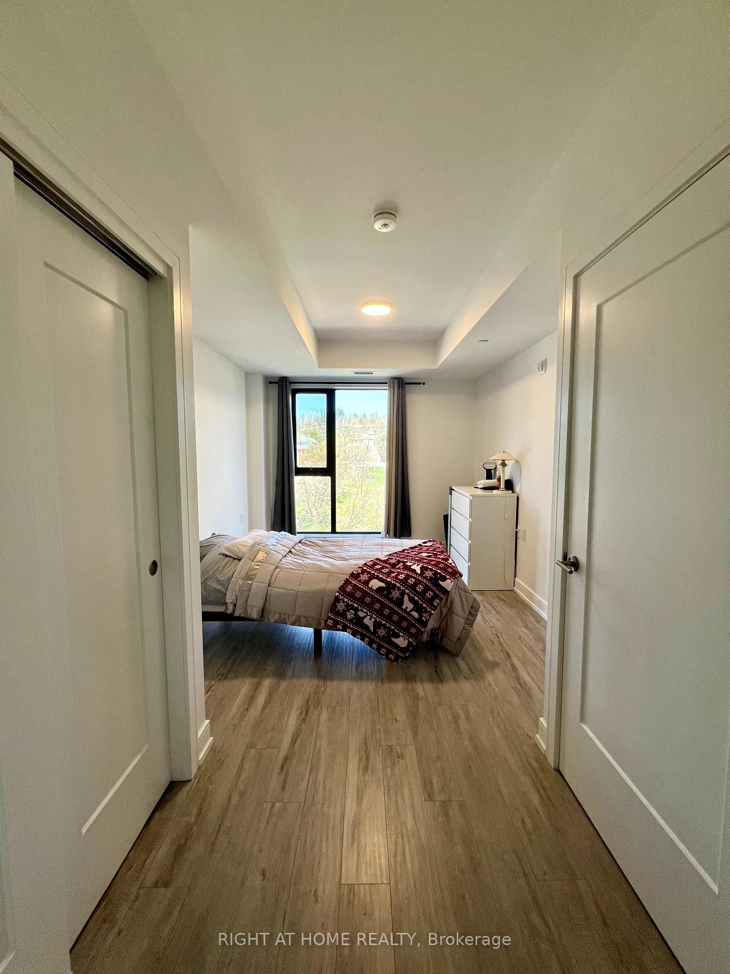 Photo 16 of Unit 519, 185 Dunlop Street E, Barrie, Lakeshore — HOMEH
