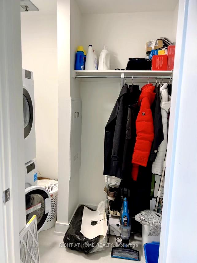 Photo 14 of Unit 519, 185 Dunlop Street E, Barrie, Lakeshore — HOMEH