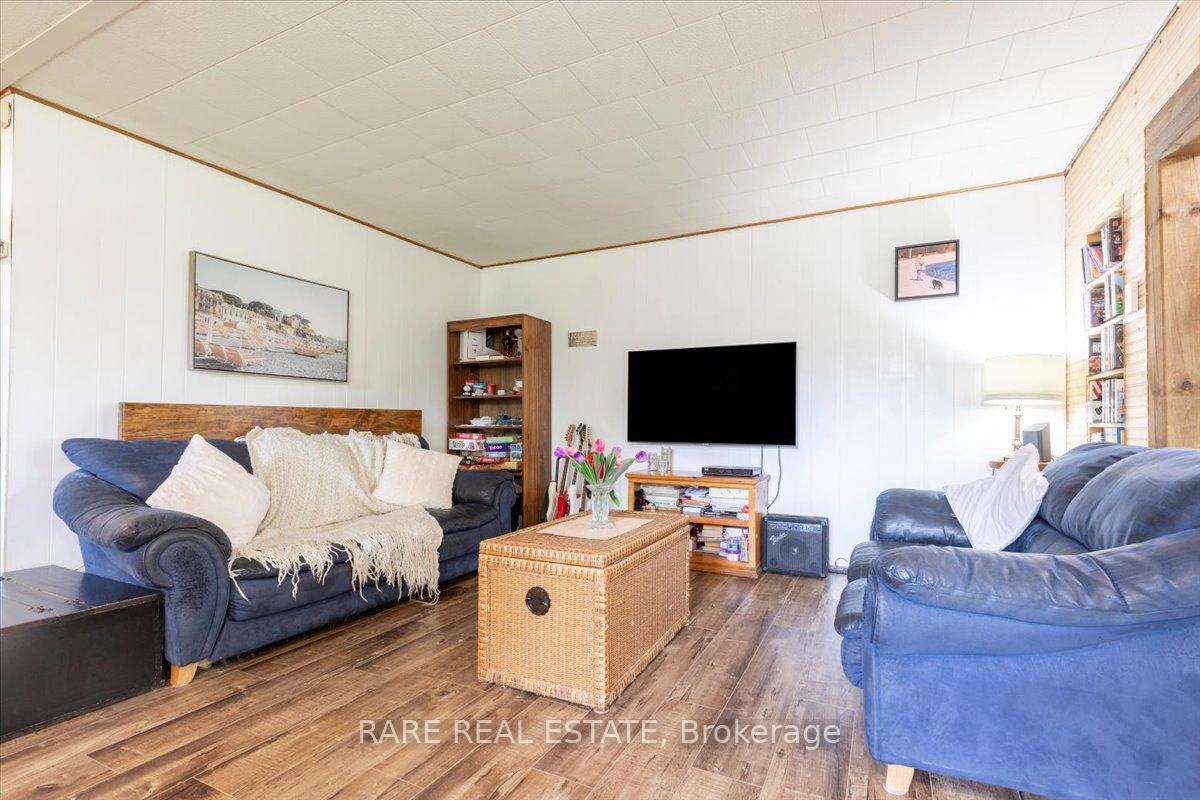 Photo 8 of 20 Domar Road, Tiny, Rural Tiny — HOMEH