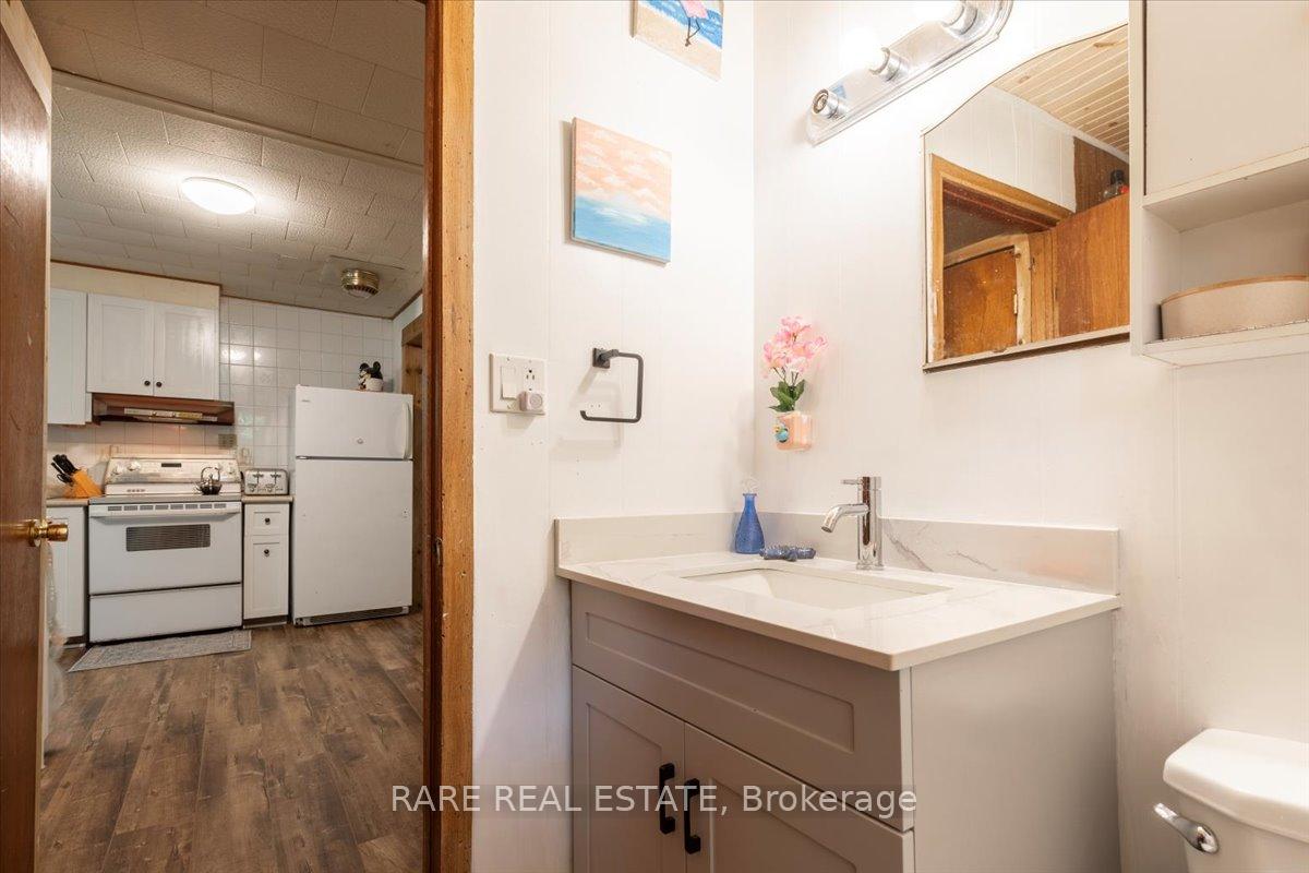 Photo 11 of 20 Domar Road, Tiny, Rural Tiny — HOMEH