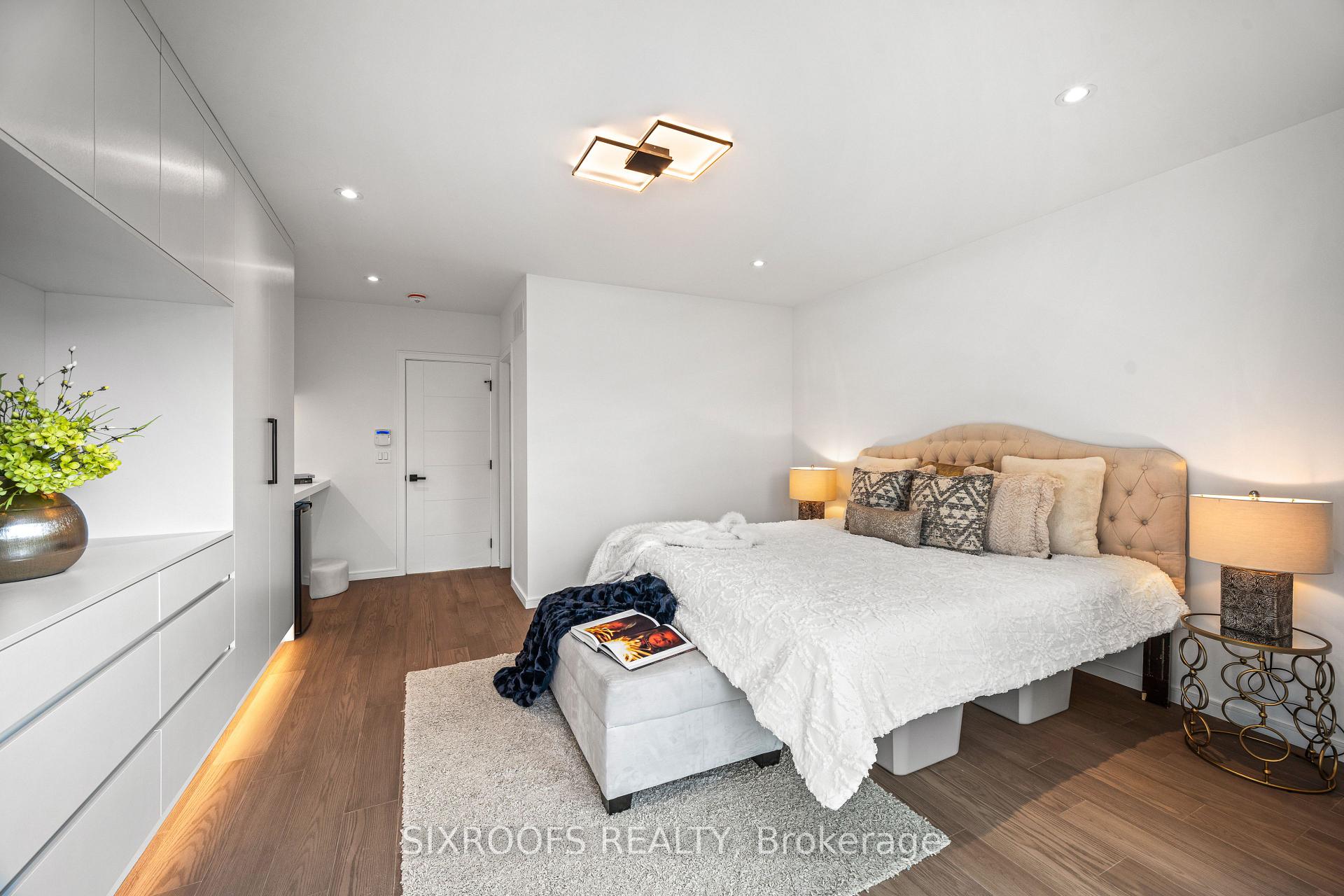 Photo 28 of 42 Orley Avenue, Toronto, Woodbine-Lumsden — HOMEH