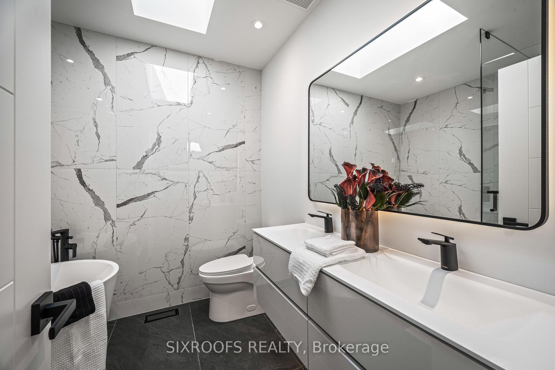 Photo 21 of 42 Orley Avenue, Toronto, Woodbine-Lumsden — HOMEH