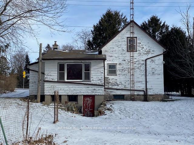 Photo 4 of 8940 Ashburn Road, Whitby, Rural Whitby — HOMEH