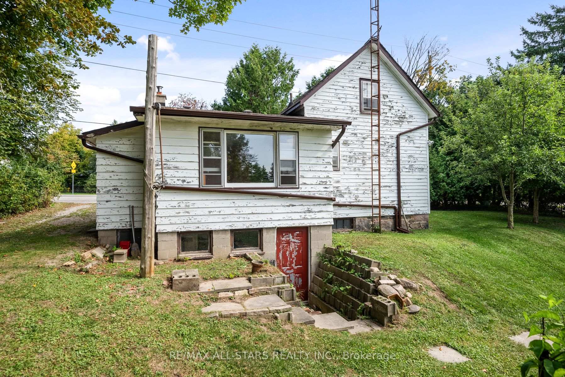 Photo 35 of 8940 Ashburn Road, Whitby, Rural Whitby — HOMEH