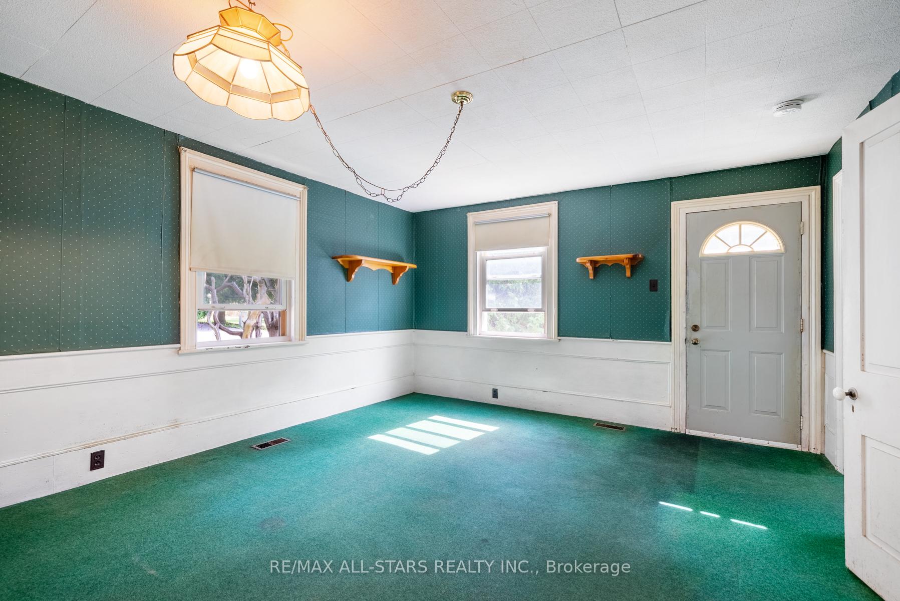 Photo 22 of 8940 Ashburn Road, Whitby, Rural Whitby — HOMEH