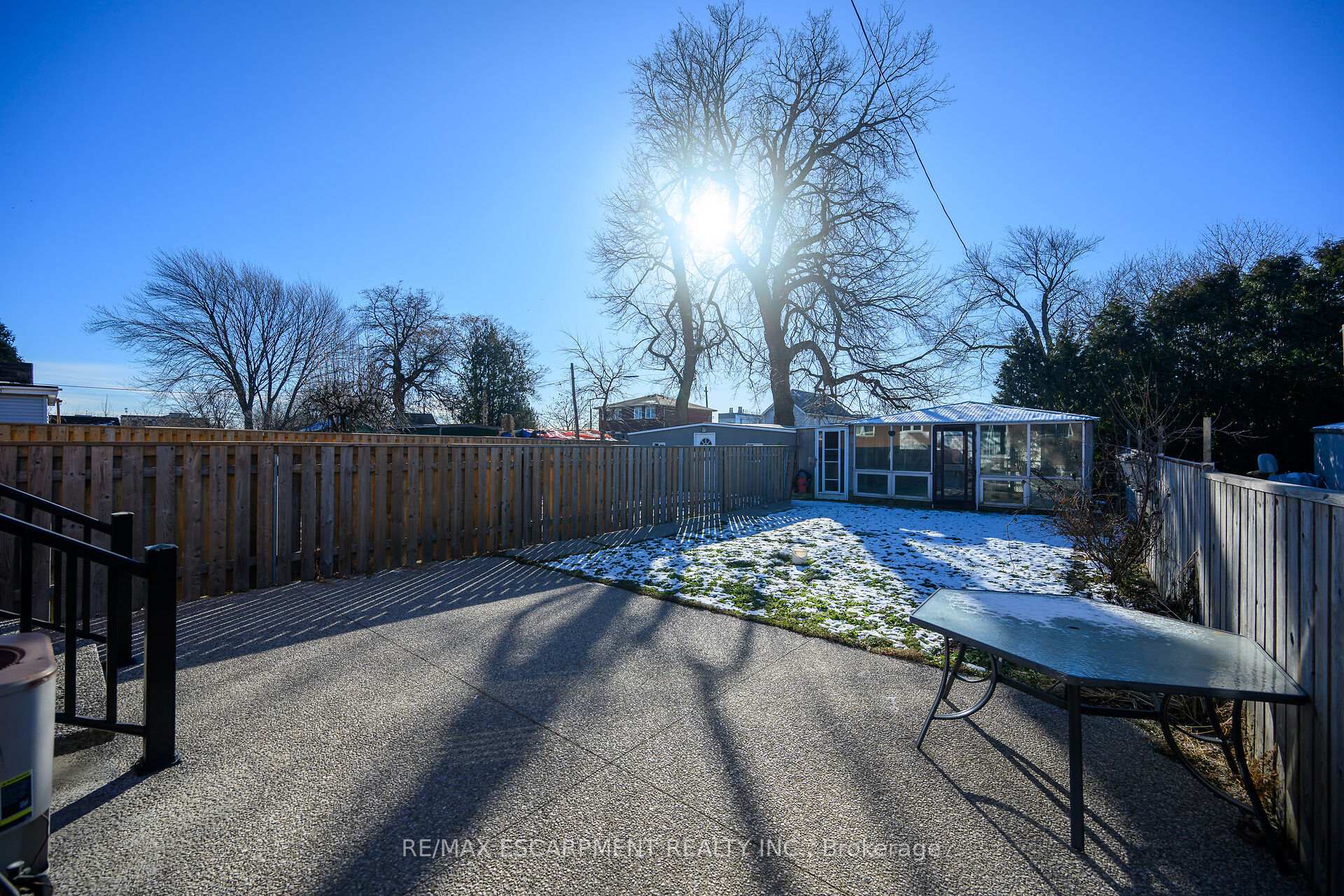 Photo 39 of 204 Picton Street E, Hamilton, North End — HOMEH