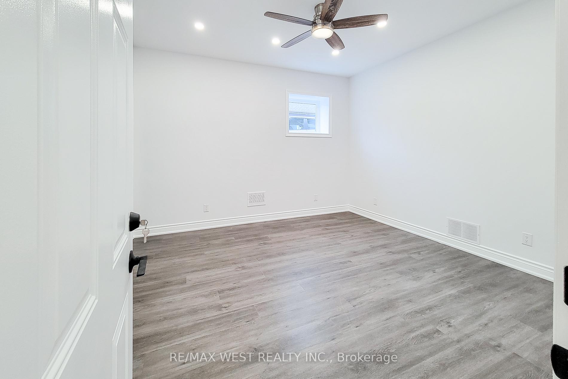 Photo 30 of 180 Beach Boulevard, Hamilton, Hamilton Beach — HOMEH