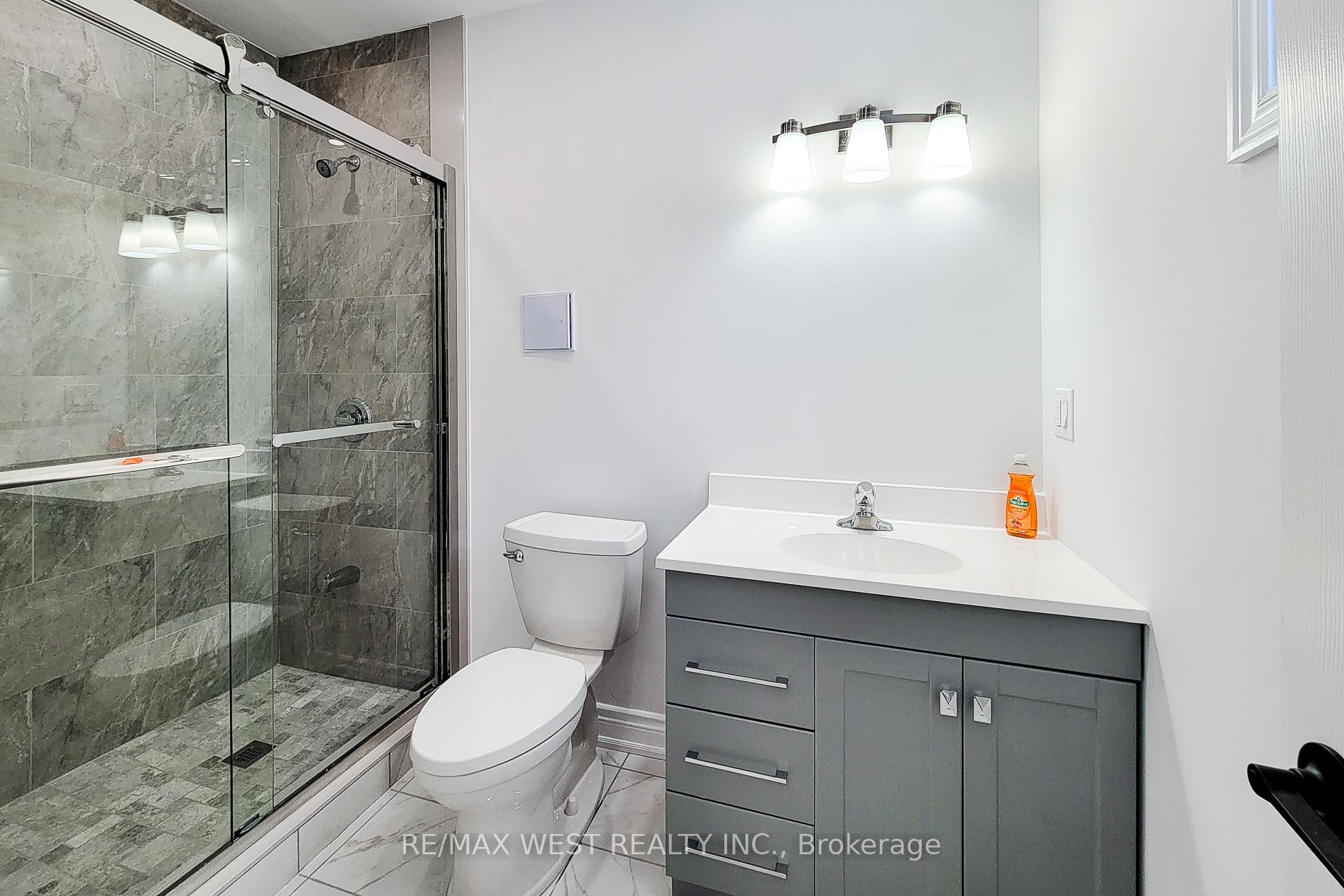 Photo 29 of 180 Beach Boulevard, Hamilton, Hamilton Beach — HOMEH