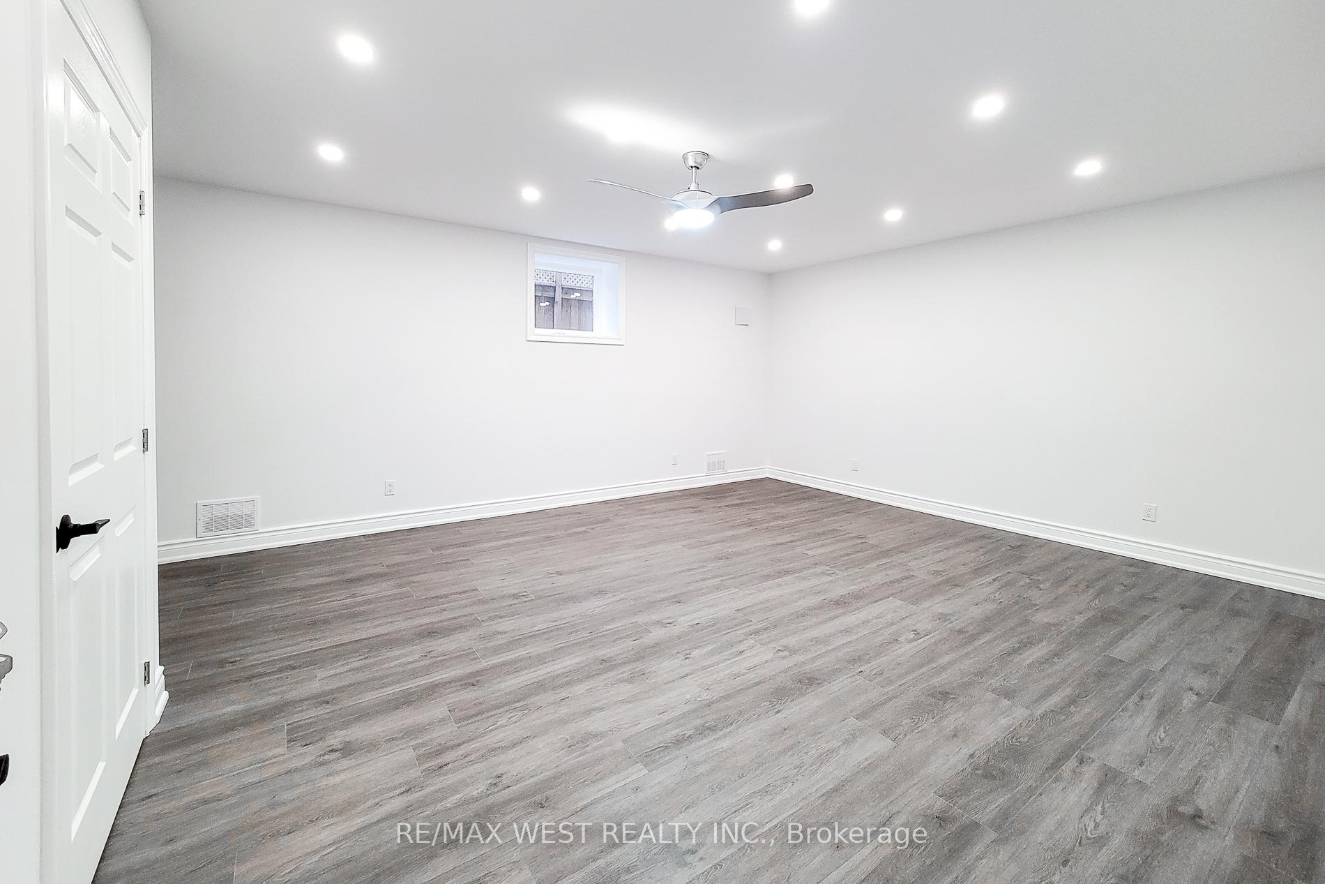 Photo 36 of 180 Beach Boulevard, Hamilton, Hamilton Beach — HOMEH