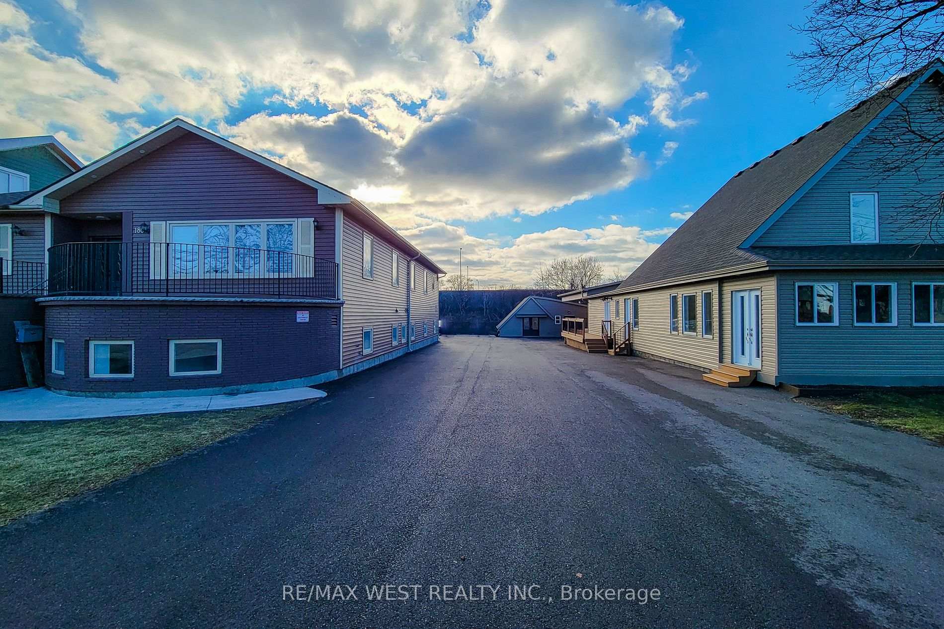Photo 43 of 180 Beach Boulevard, Hamilton, Hamilton Beach — HOMEH