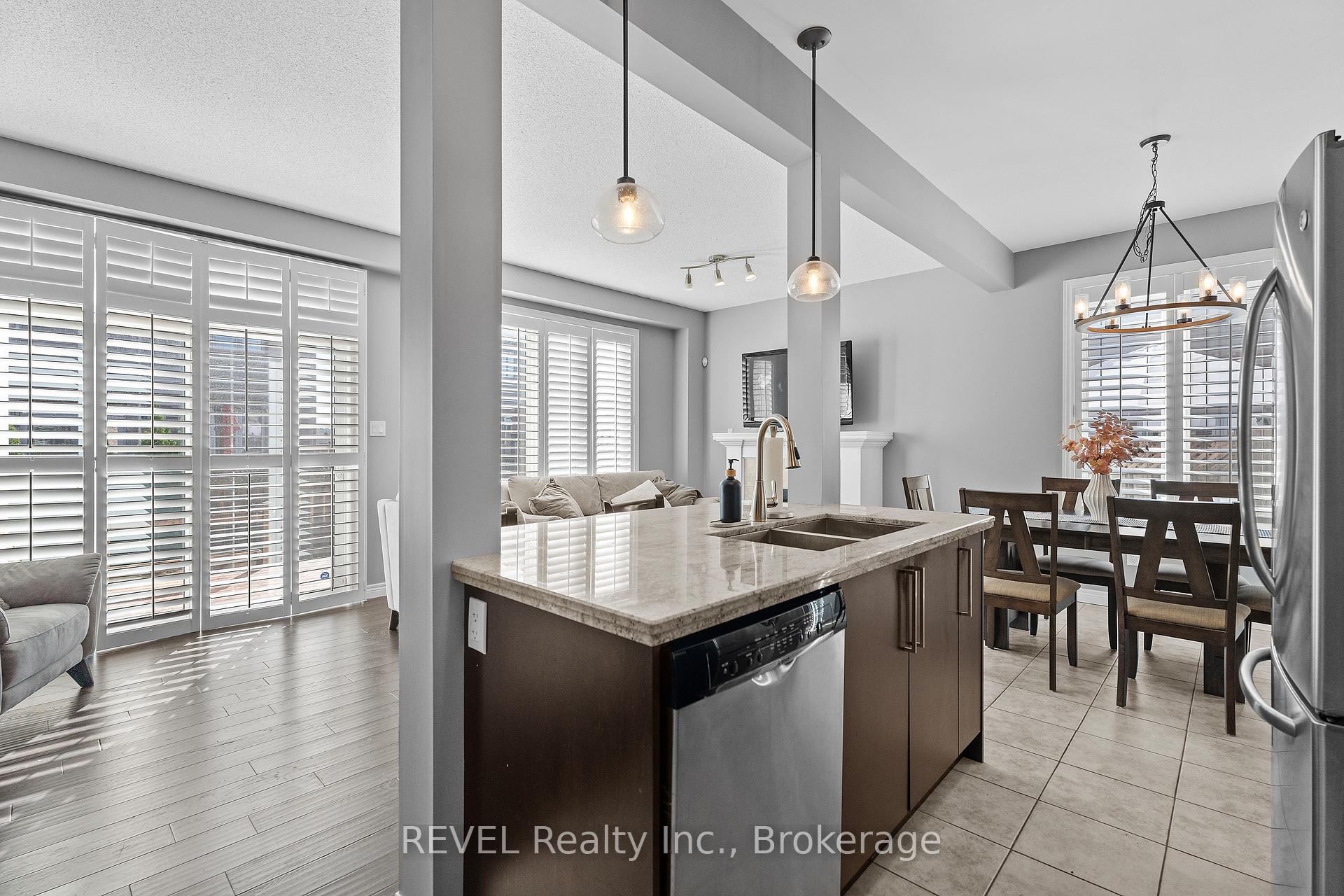 Photo 7 of Unit 17, 380 Lake Street, Grimsby, Grimsby Beach — HOMEH
