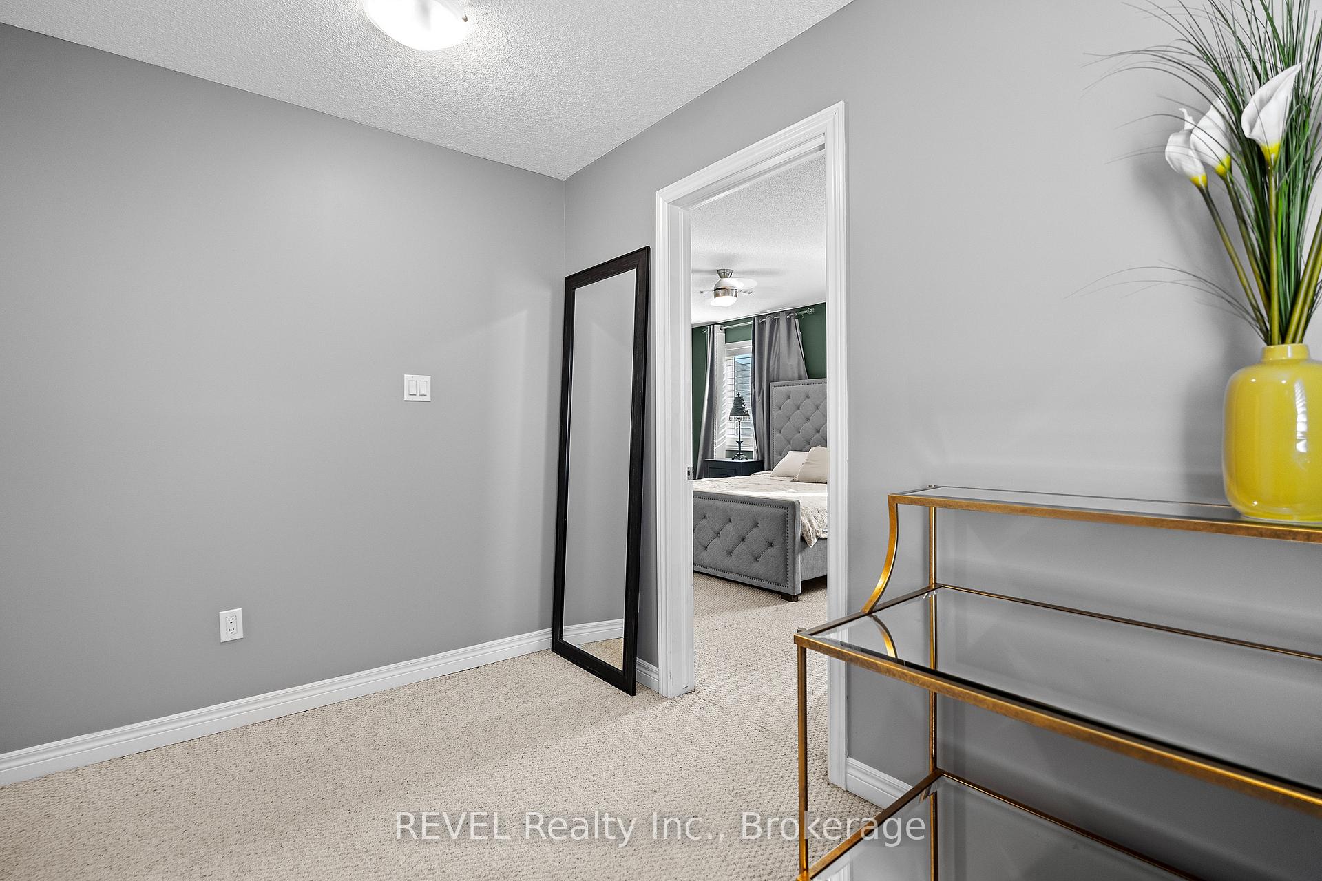 Photo 10 of Unit 17, 380 Lake Street, Grimsby, Grimsby Beach — HOMEH