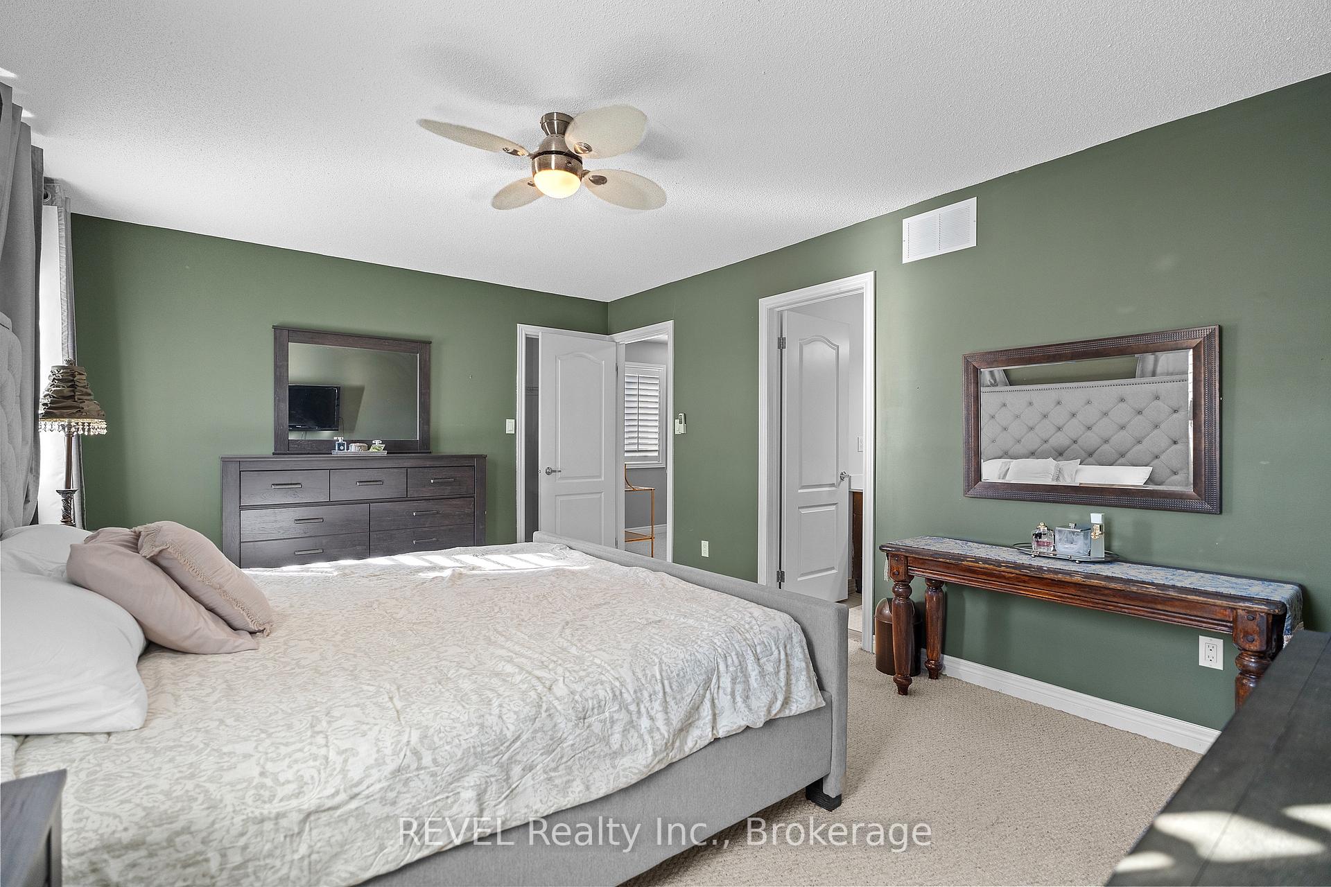 Photo 12 of Unit 17, 380 Lake Street, Grimsby, Grimsby Beach — HOMEH