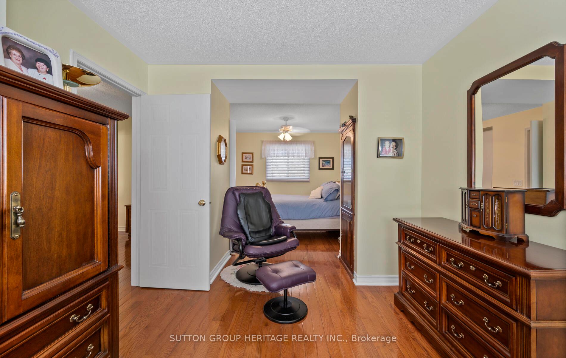 Photo 12 of 1311 Gallant Court, Pickering, West Shore — HOMEH