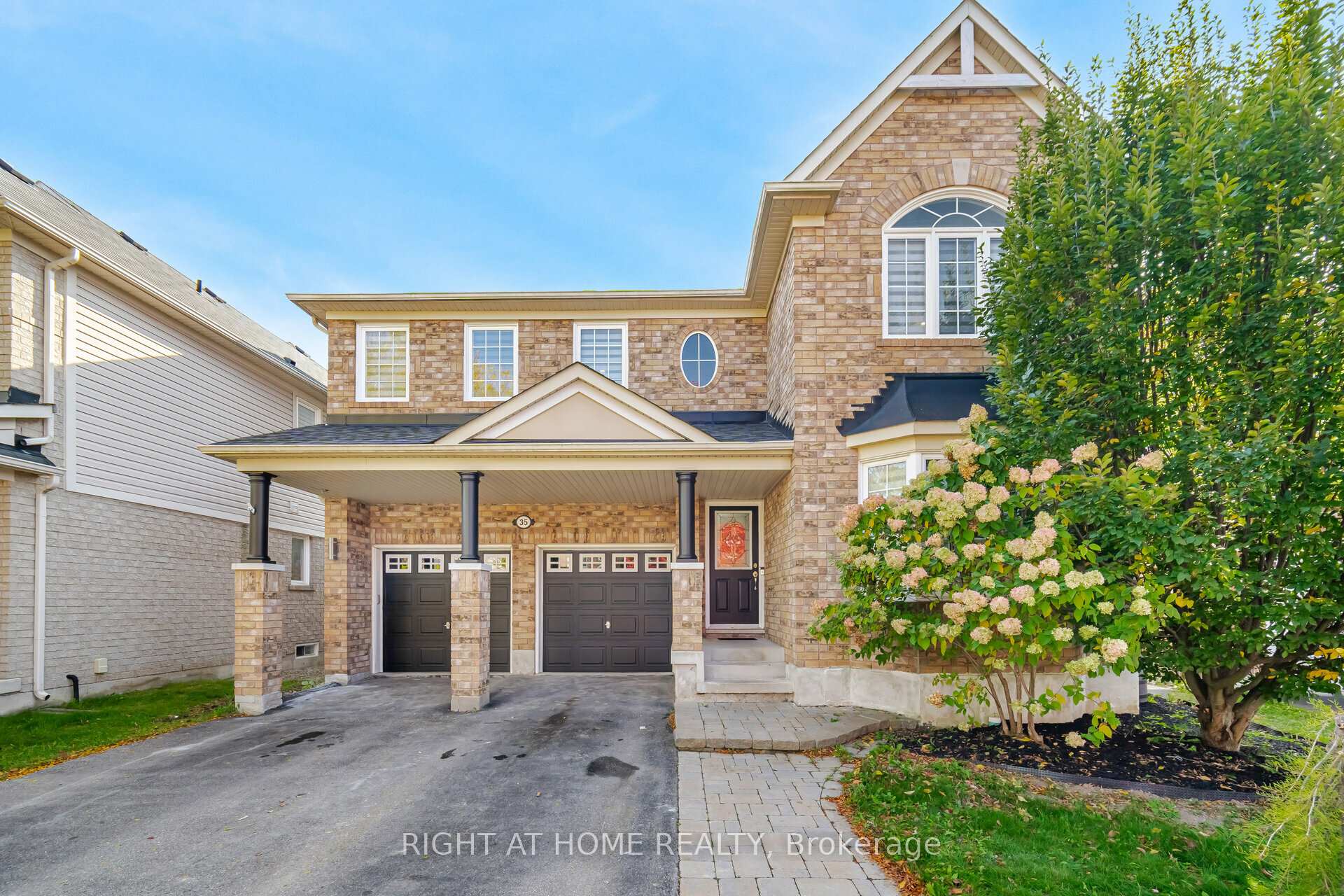 Photo 1 of Unit Upper Unit, 35 Dunning Drive, New Tecumseth, Alliston — HOMEH