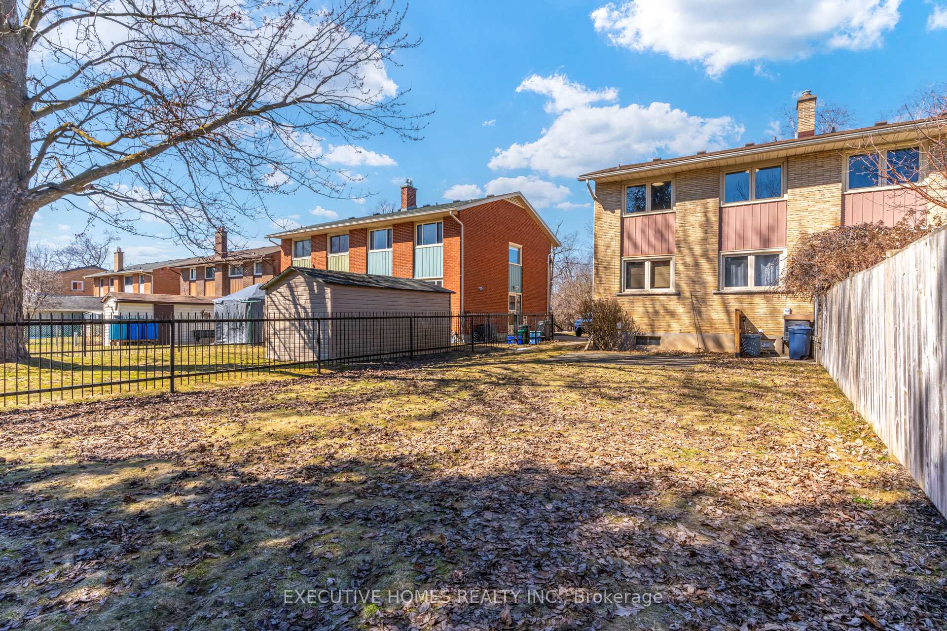 Photo 27 of 163 Fourth Avenue, Kitchener — HOMEH