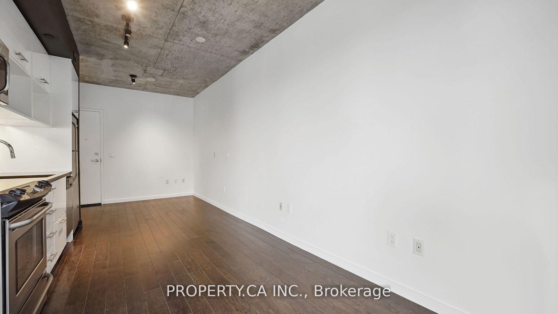 Photo 6 of Unit 1307, 51 Trolley Crescent, Toronto, Moss Park — HOMEH