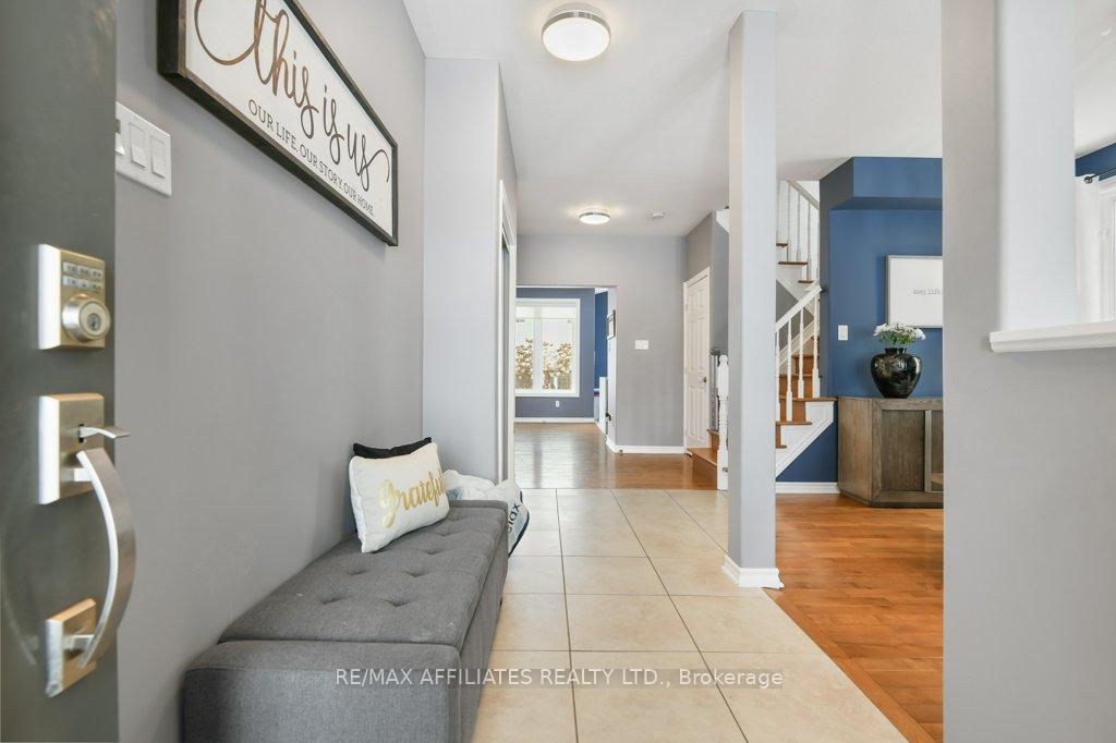 Photo 2 of 4093 Canyon Walk Drive, Ottawa, Riverside South/Gloucester Glen — HOMEH