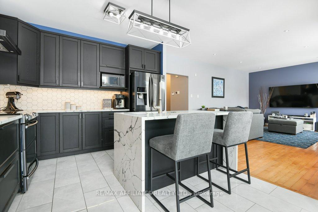 Photo 14 of 4093 Canyon Walk Drive, Ottawa, Riverside South/Gloucester Glen — HOMEH