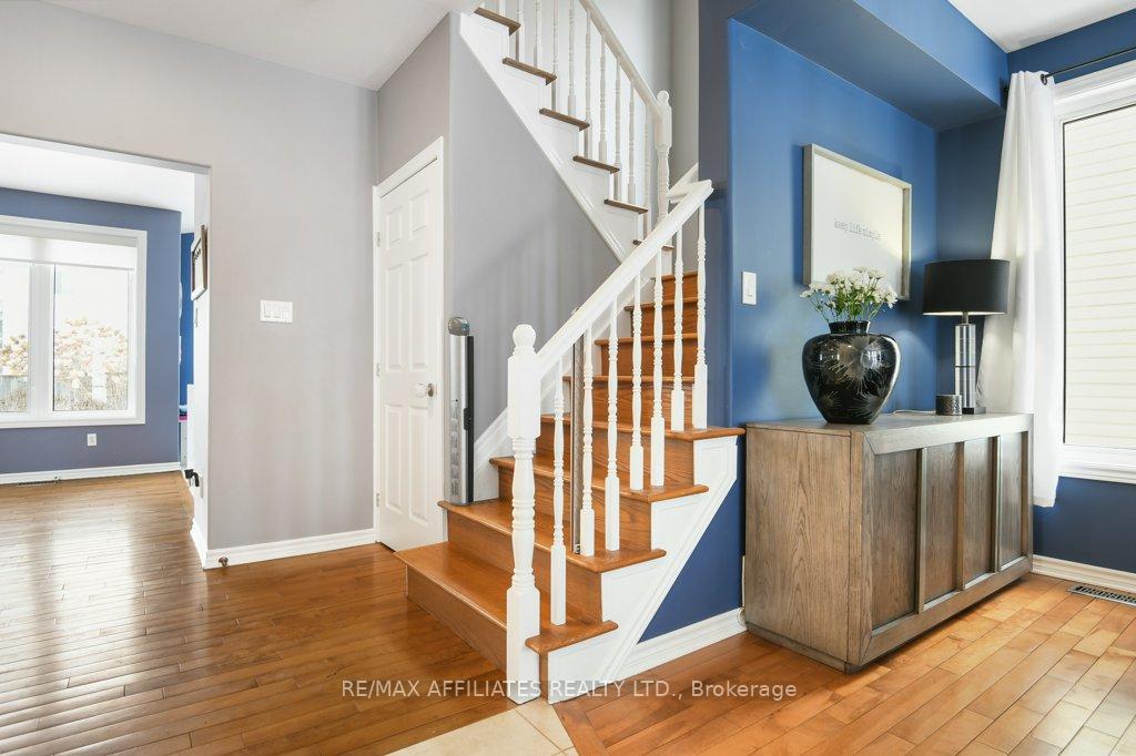 Photo 19 of 4093 Canyon Walk Drive, Ottawa, Riverside South/Gloucester Glen — HOMEH