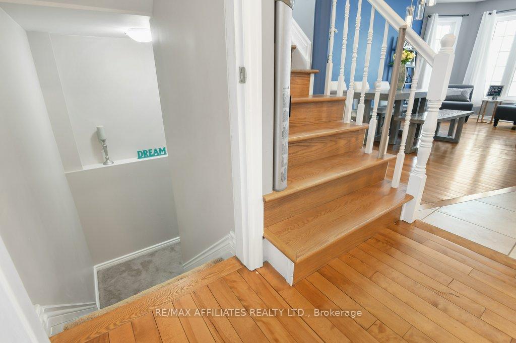 Photo 32 of 4093 Canyon Walk Drive, Ottawa, Riverside South/Gloucester Glen — HOMEH