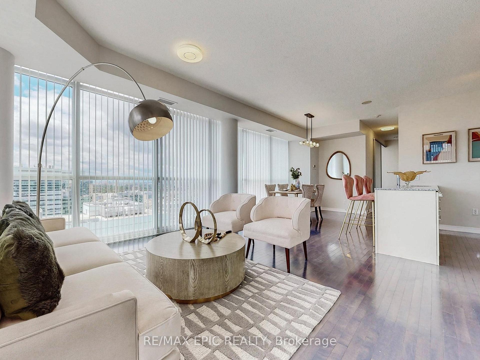Front of Unit PH308, 770 Bay Street