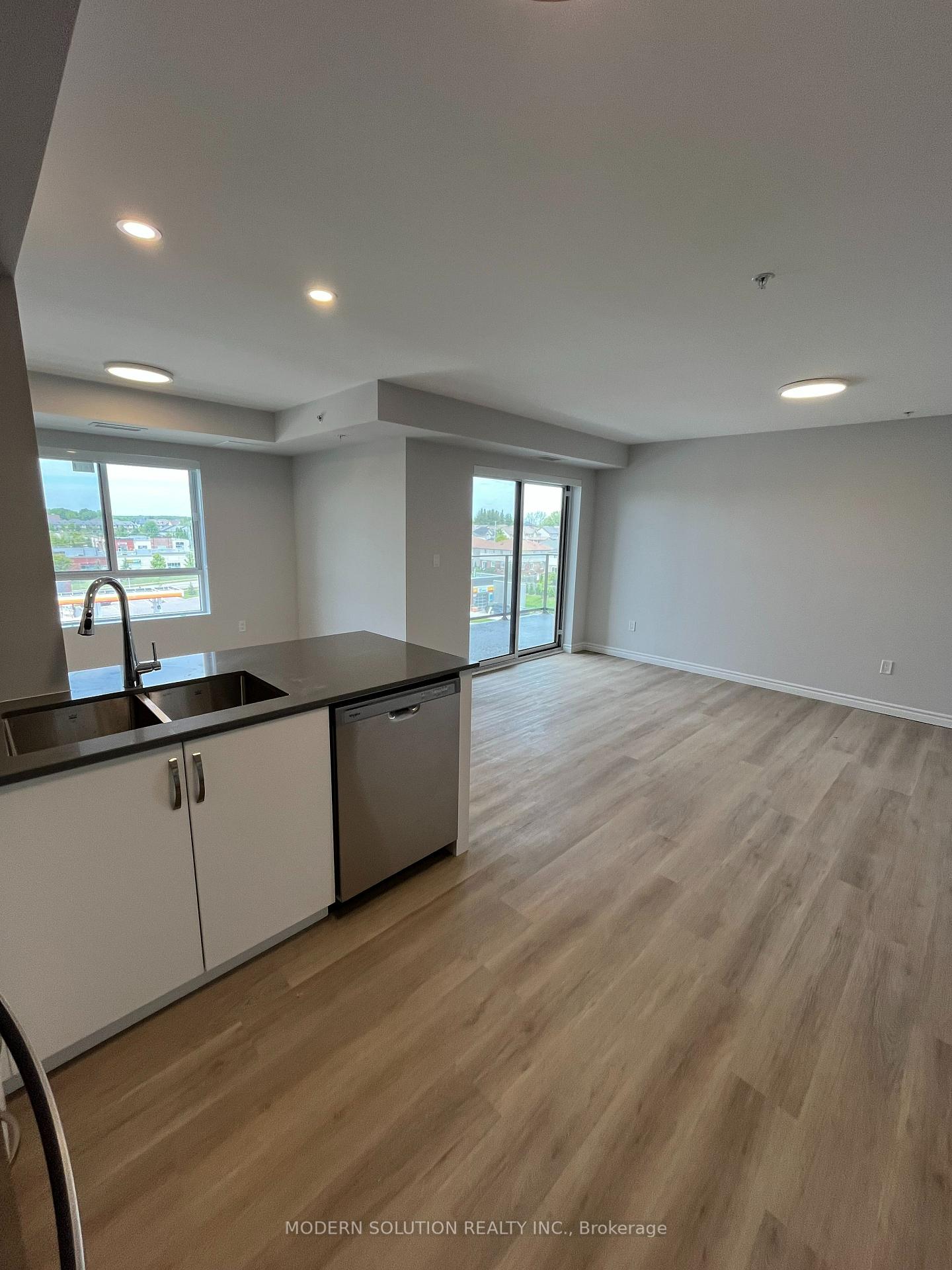 Photo 16 of Unit 601, 425 Watson Parkway N, Guelph, Grange Road — HOMEH