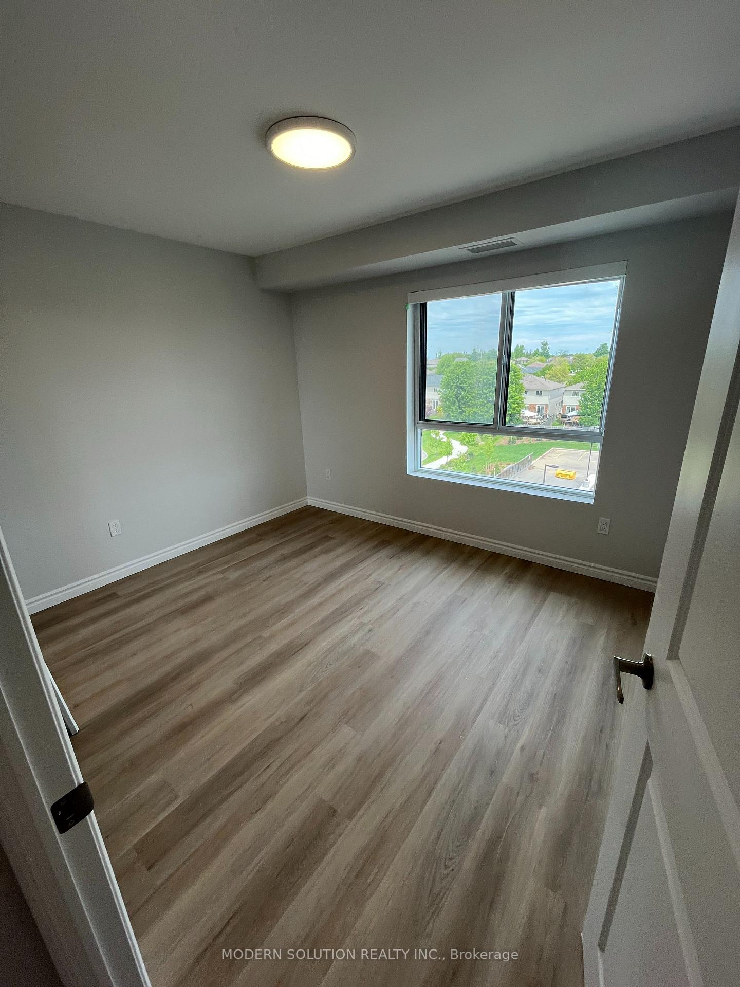 Photo 19 of Unit 601, 425 Watson Parkway N, Guelph, Grange Road — HOMEH