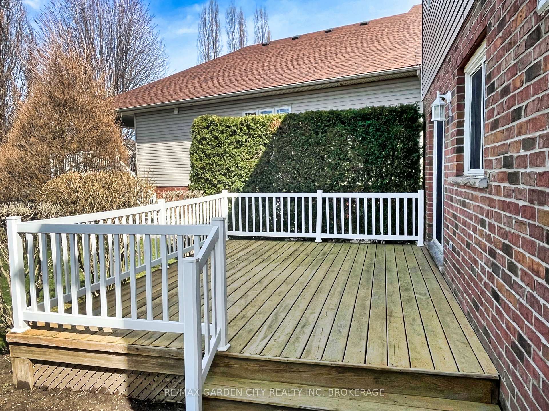 Photo 20 of 75 Sawmill Road, St. Catharines, Grapeview — HOMEH
