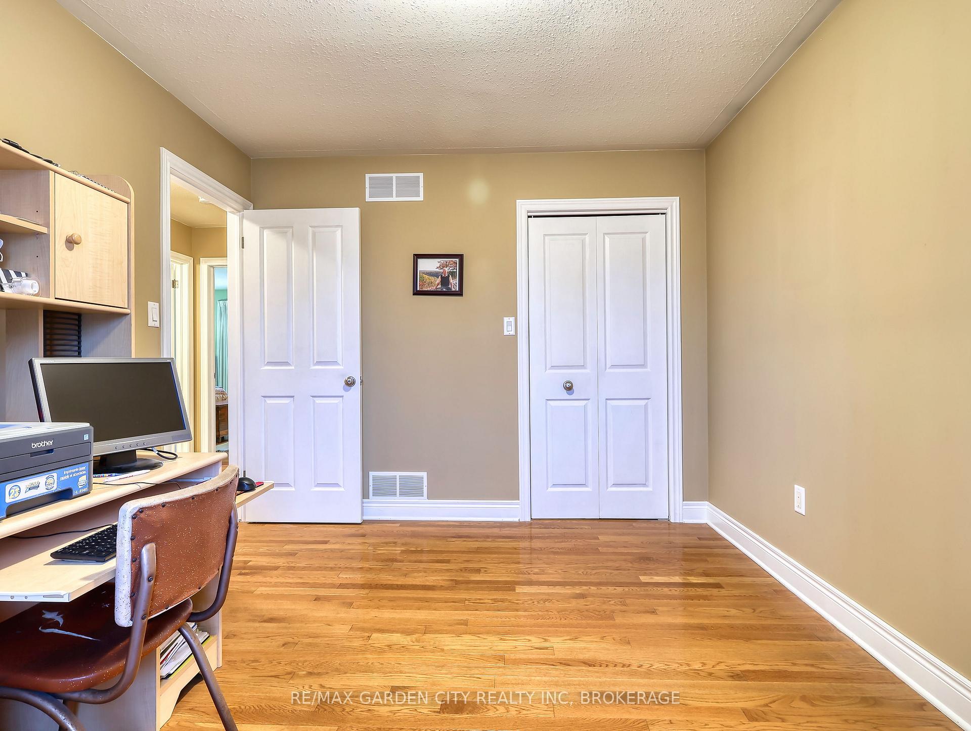 Photo 40 of 75 Sawmill Road, St. Catharines, Grapeview — HOMEH