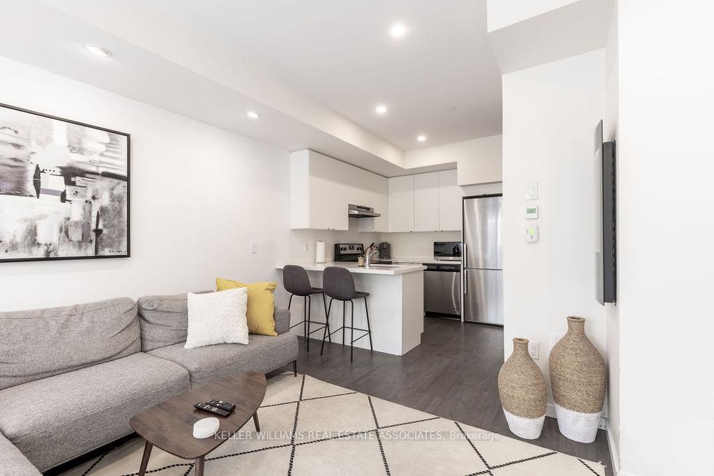 Front of Unit 93, 500 Alex Gardner Circle