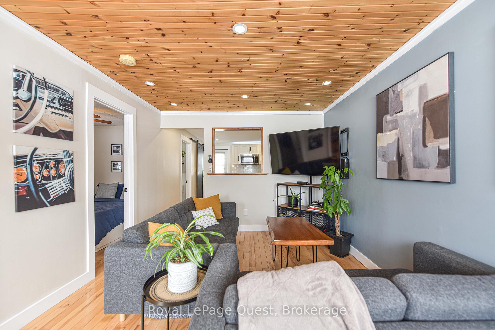 Photo 6 of 3421 Beachview Avenue, Severn, West Shore — HOMEH