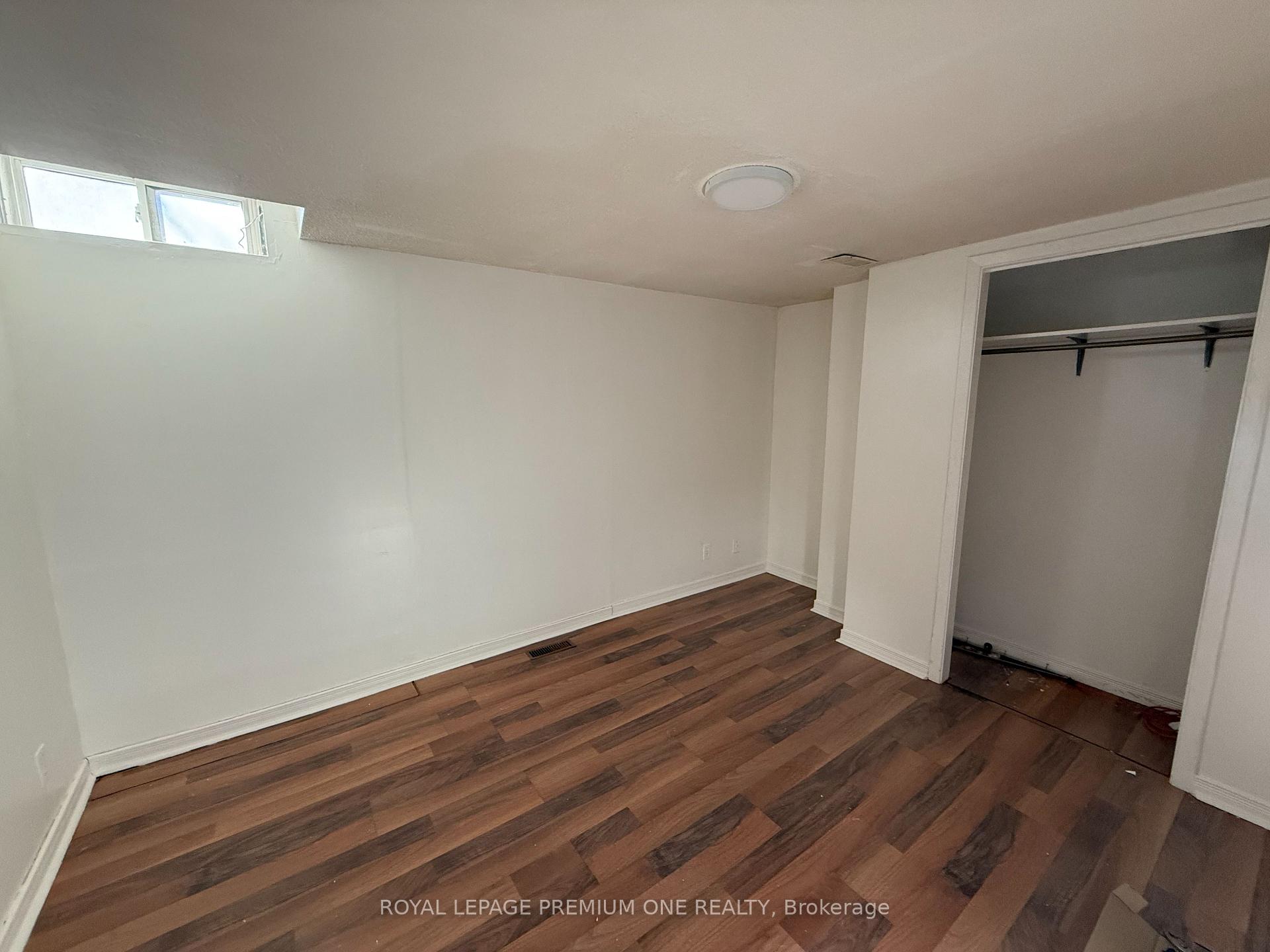 Photo 10 of Unit BSMT, 2 Dina Road, Vaughan, Maple — HOMEH