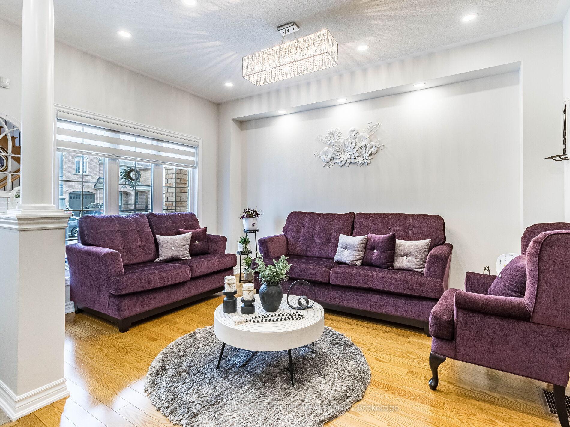 Photo 8 of 83 Daden Oaks Drive, Brampton, Bram East — HOMEH