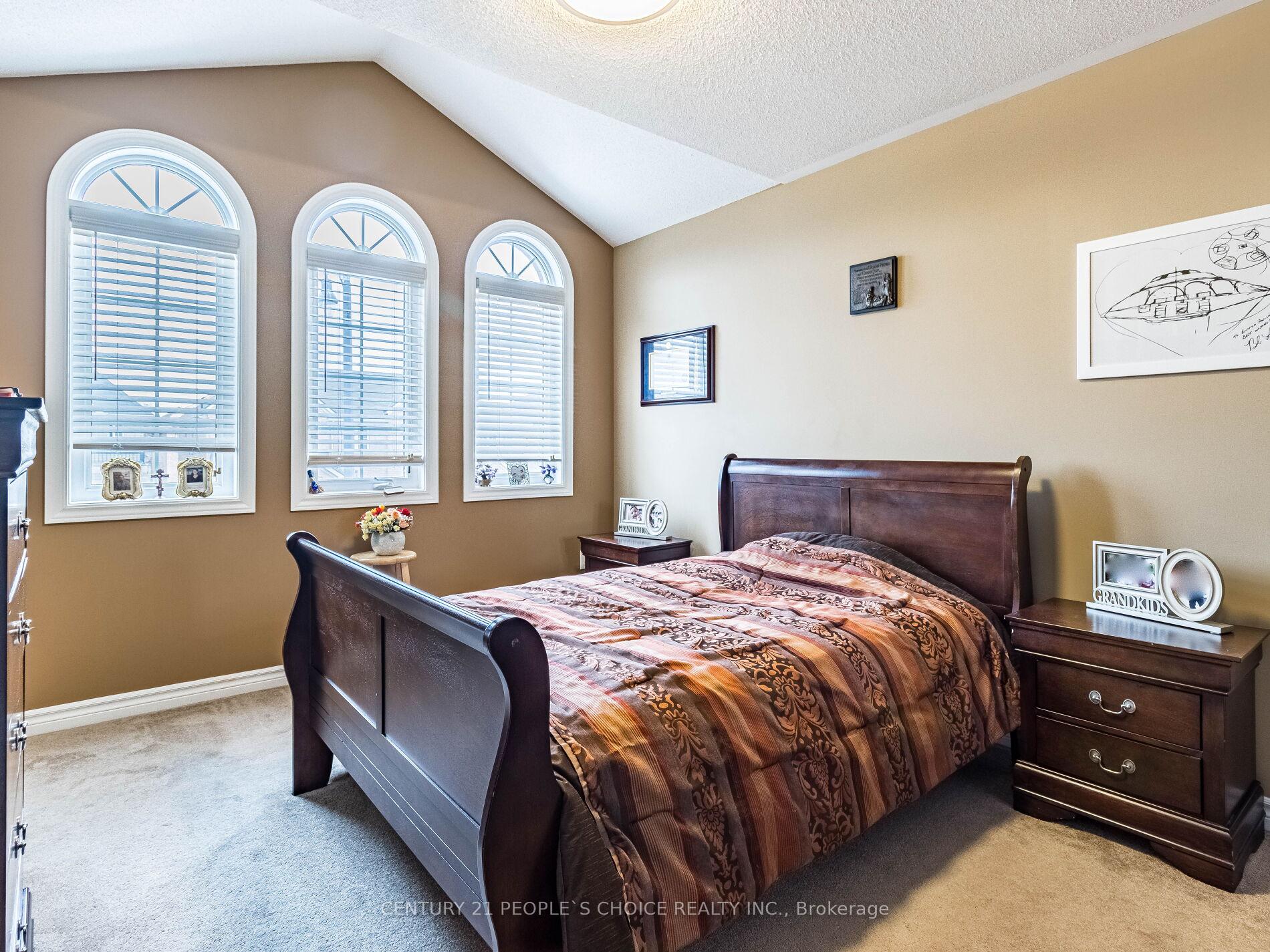 Photo 30 of 83 Daden Oaks Drive, Brampton, Bram East — HOMEH