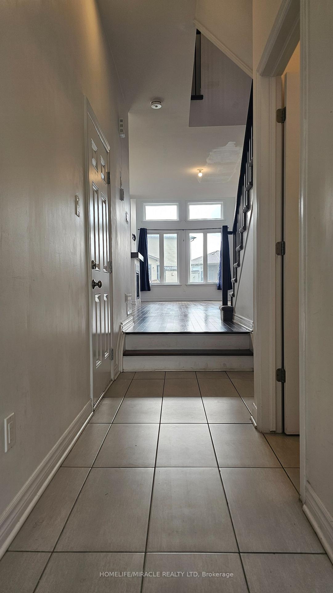 Photo 6 of 700 Miikana Road, Ottawa, Blossom Park/Kemp Park/Findlay Creek — HOMEH