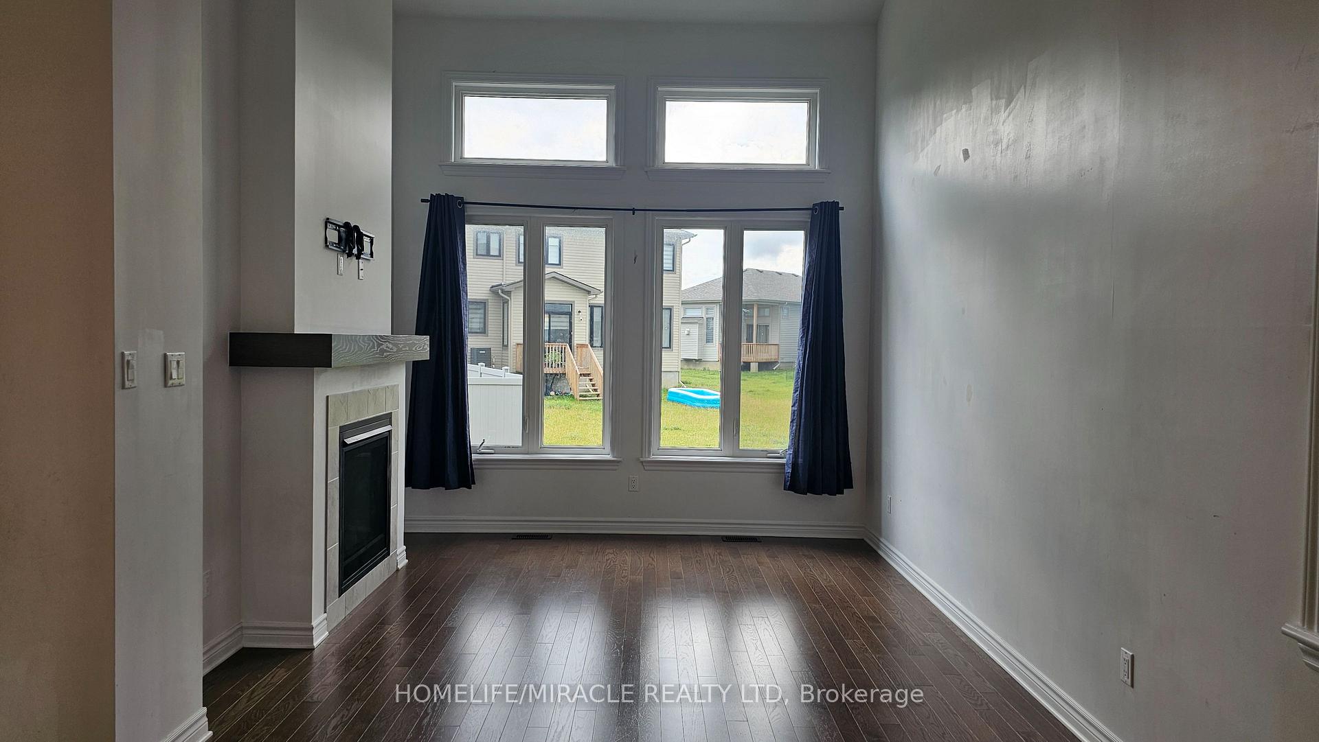 Photo 3 of 700 Miikana Road, Ottawa, Blossom Park/Kemp Park/Findlay Creek — HOMEH