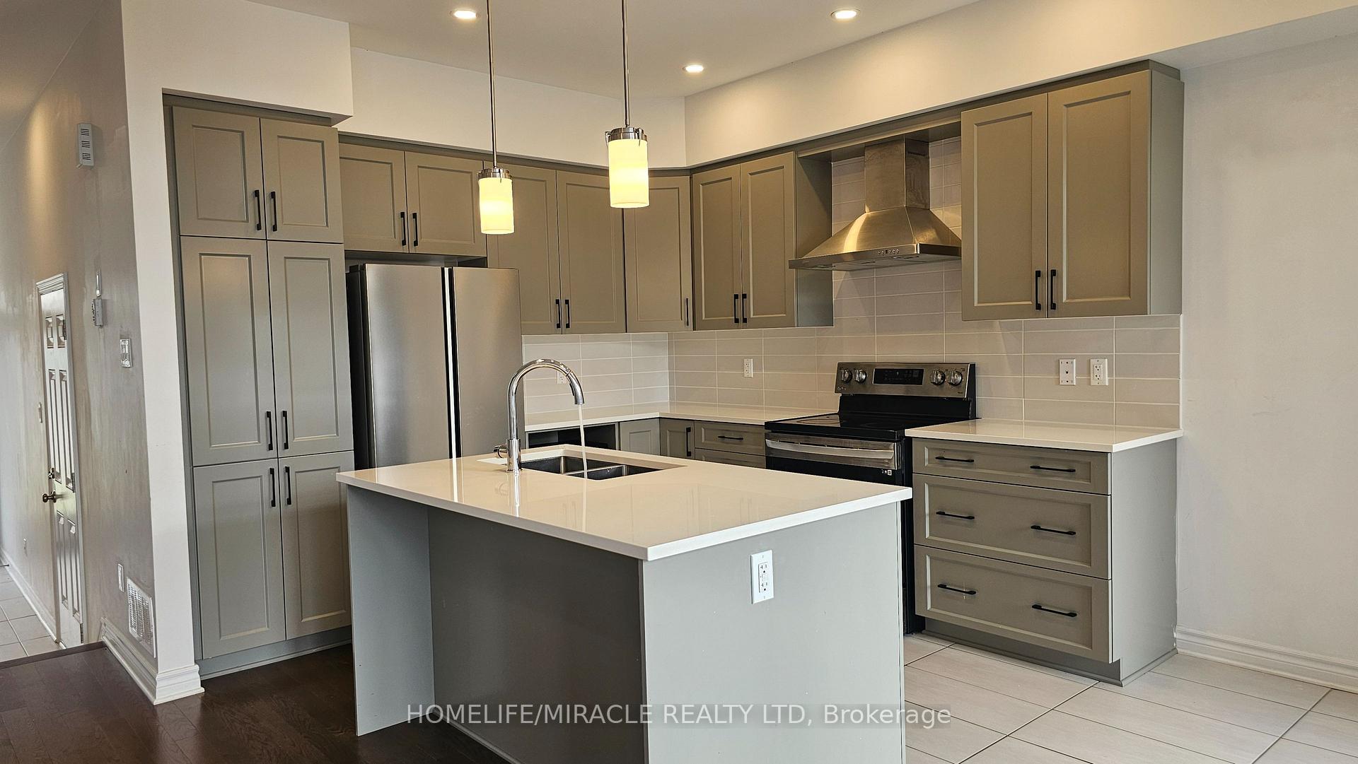 Photo 7 of 700 Miikana Road, Ottawa, Blossom Park/Kemp Park/Findlay Creek — HOMEH