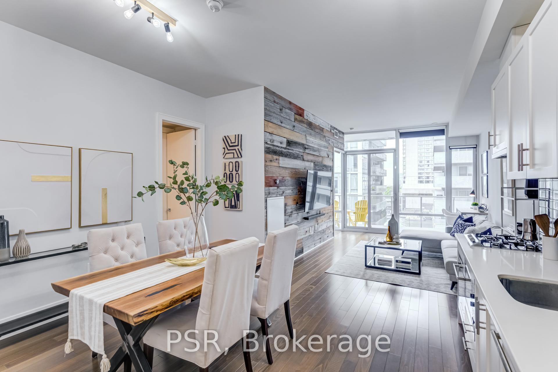Photo 1 of Unit 627, 29 Queens Quay E, Toronto, Waterfront Communities — HOMEH